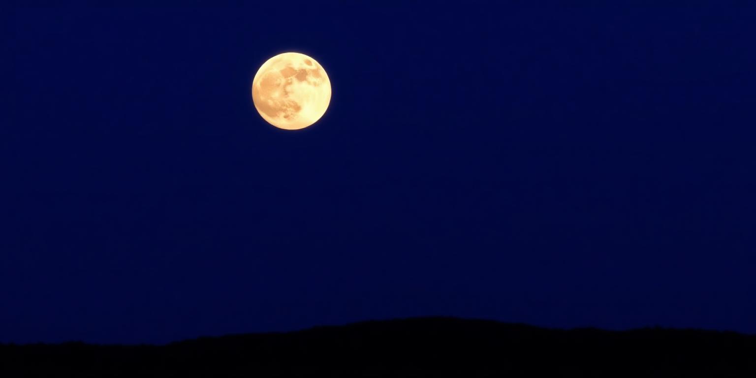 Lua cheia em maio 2026: duas luas cheias e uma Blue Moon rara